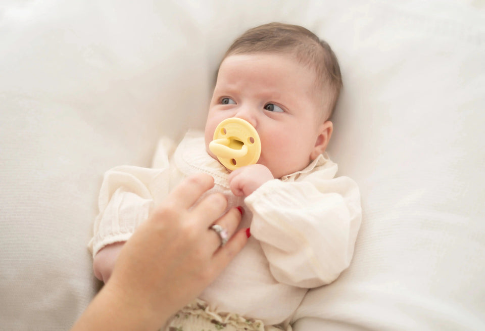 Chupete DIAMOND By Nenina & Co Gris y Amarillo | Silicona Orgánica para Bebé +12 Meses