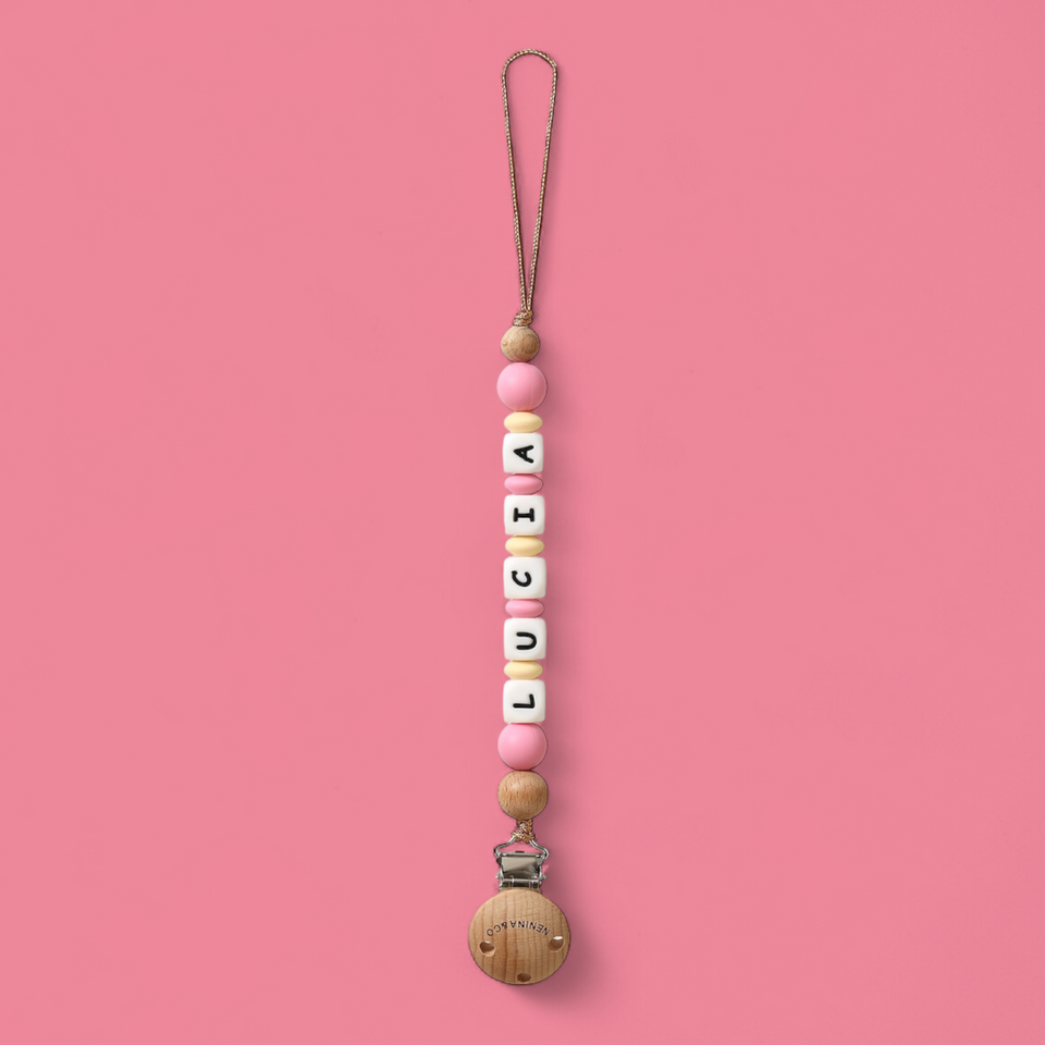Chupetero Personalizado Rosa chicle con Nombre en Silicona Orgánica | Nenina & Co.