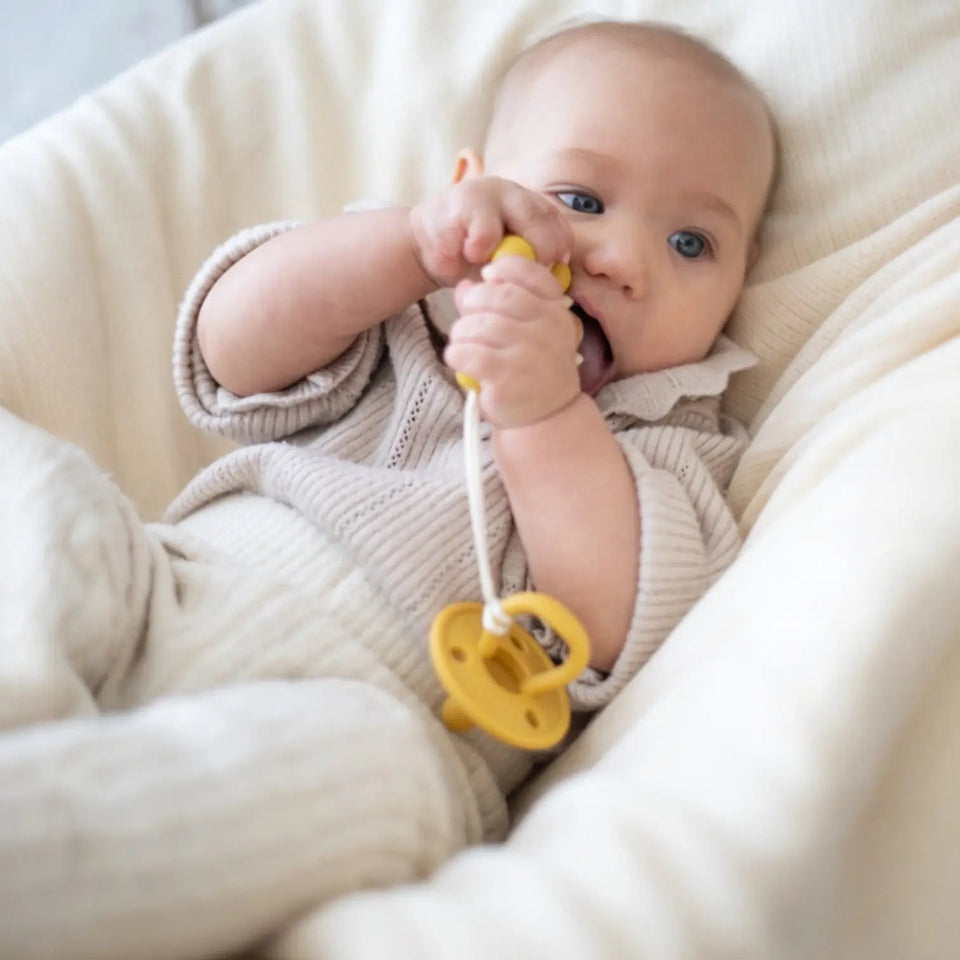 Chupetero Mango de silicona organica Nenina & Co