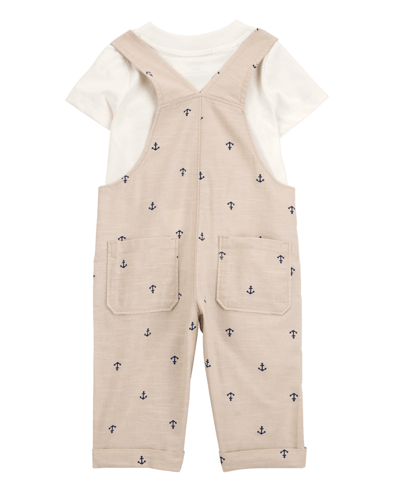 Conjunto de dos piezas con camiseta con ancla y peto